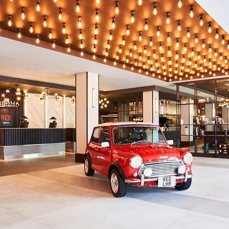 哈姆斯沃思 Radisson Red London Heathrow酒店 外观 照片 Radisson Red