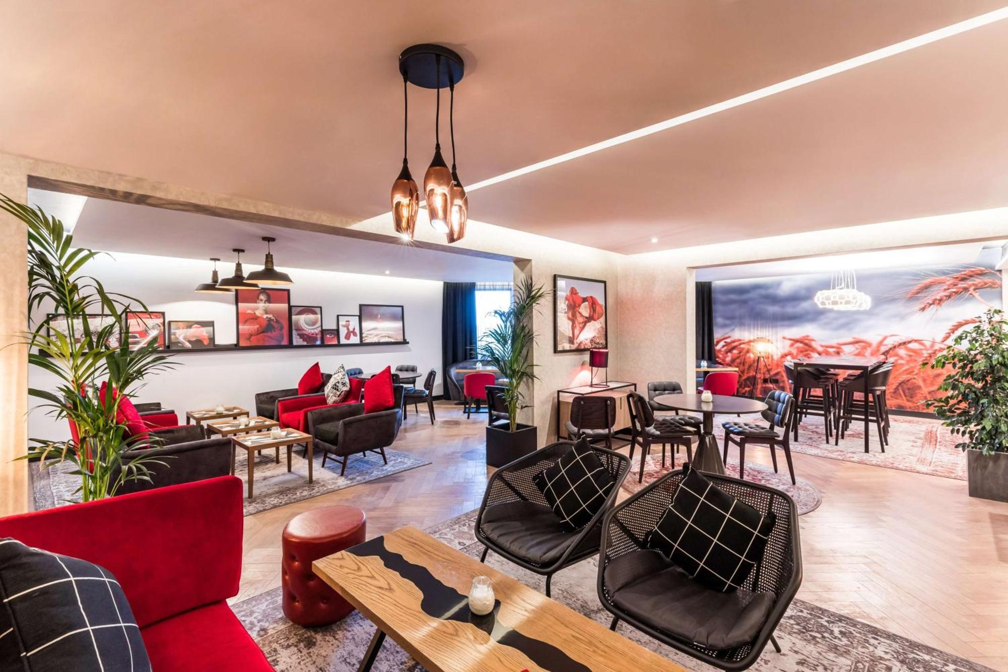 哈姆斯沃思 Radisson Red London Heathrow酒店 外观 照片 Interior of the hotel