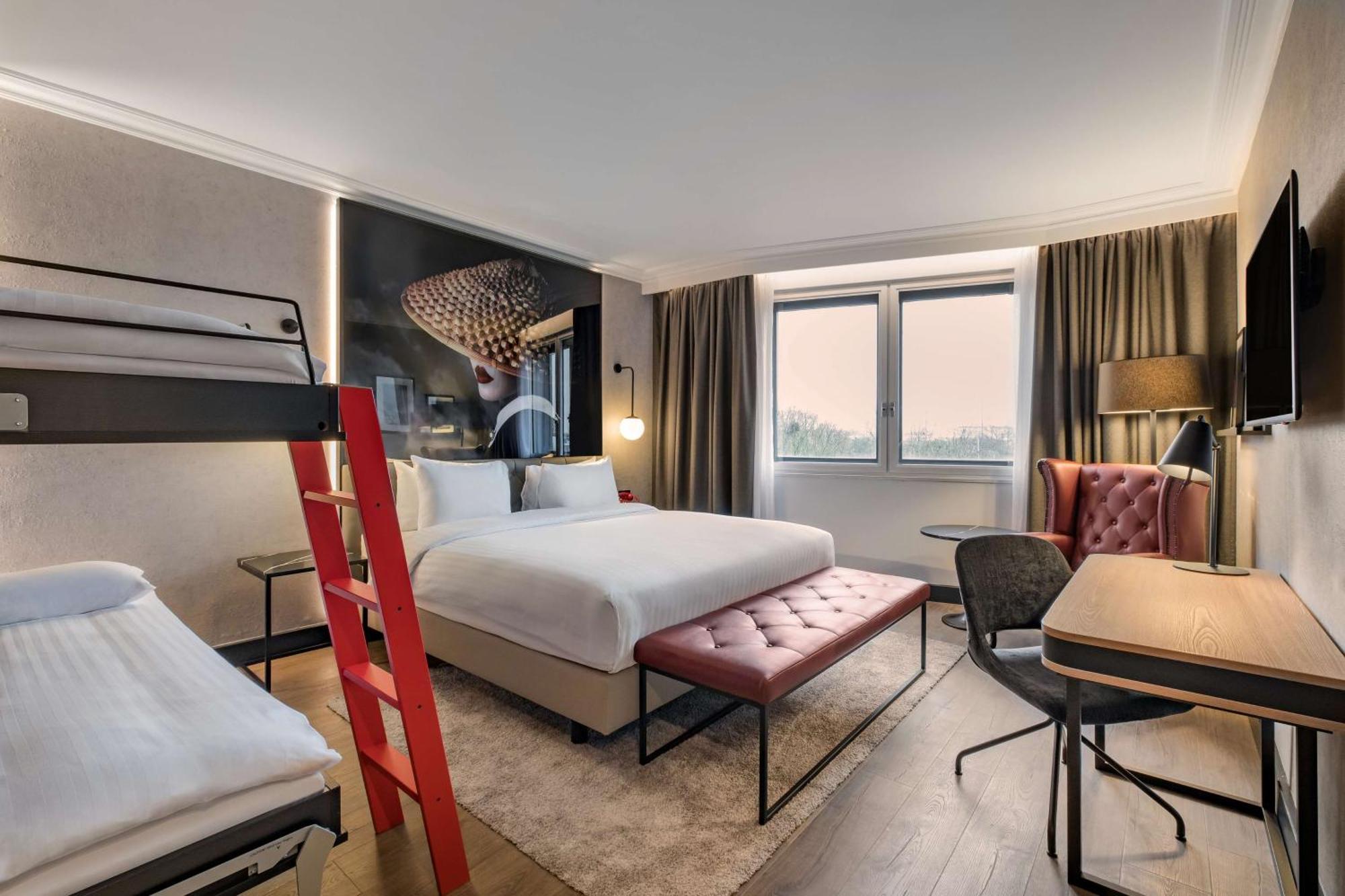 哈姆斯沃思 Radisson Red London Heathrow酒店 外观 照片 Room at the hotel